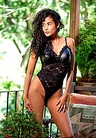 Mia Nix